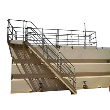 מתקן לטיהור שפכים לעיבוד עופות